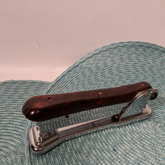 Vintage Stapler Wood Grain - Picture 1 of 4